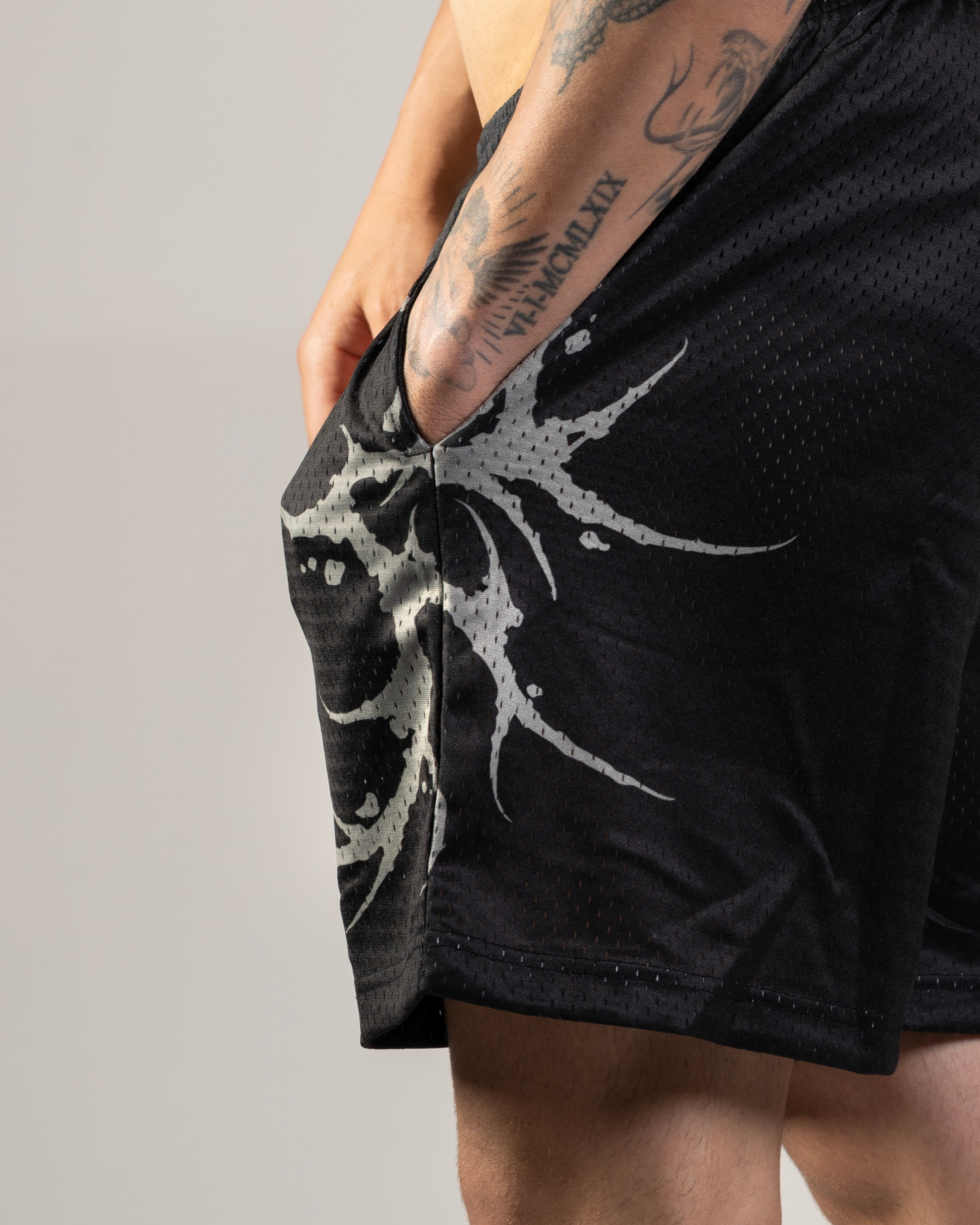 SHORTS VENOM